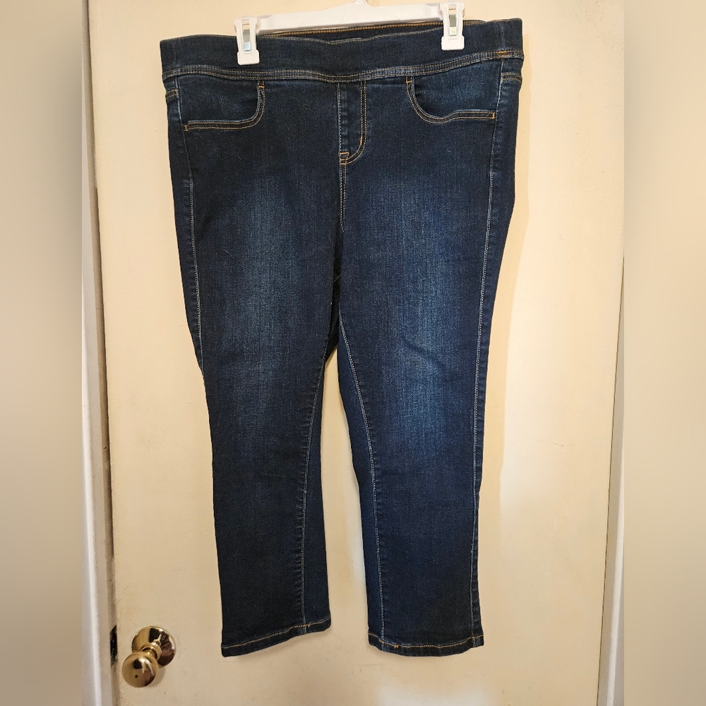 Torrid Capri jeans